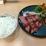 熔岩焼き 森 - ステーキプレートランチ