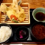 Tempura Sakaba Kitsune - KITSUNE 天ぷら定食  ミニそば (冷 ) セット
