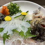 食彩厨房 甚兵衛 - おこぜの活き造り