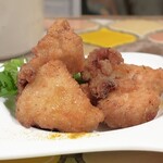 トリワイン ＰＩＫＯＳＨＨＨＵ - 唐揚げ