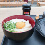 讃岐麺処 山岡 - 山芋卵 醤油うどん 冷（小） 350円