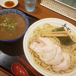 らーめん 与七 - 