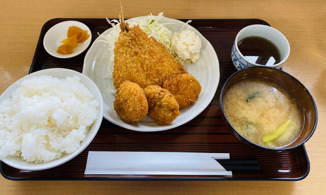 谷田部東pa 下り線 フードコート 荒川沖 定食 食堂 食べログ 谷田部東pa 下り線 フードコート 荒川沖 定食 食堂 食べログ