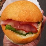 カフェ ケトル - ハムとポテトサラダ￥１５０