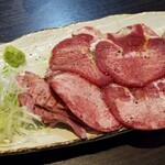 肉匠竹駒 - ◆「タン四種盛り」