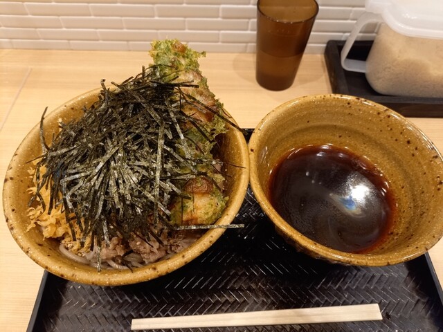 なぜ蕎麦にラー油を入れるのか 秋葉原2号店 末広町 そば 食べログ