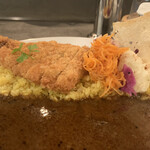 ミセス・ダダ - カレー近景