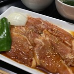 焼肉鶏モモ　150g