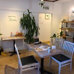 Cafe&Pet Hotel SILLY - 店内です。
