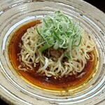 Takanobashi Jizake Hasshinsakaba Fureneru - 汁なし坦々麺　700円