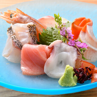 お刺身盛り合わせ