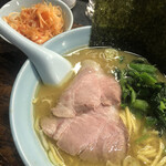 横濱家系ラーメン うめ鬼 - 