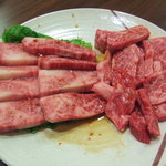 焼肉たきもと - 特上カルビ・特上バラ