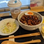 Mencha - 魯肉飯定食