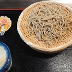 そばごちそう門前 - 手打ち粗碾きそば。