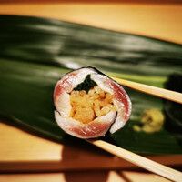 鮨 よし田 - イワシの海苔巻き