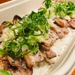 Yuushokuya Saisai - 炭火焼き豚カルビ弁当