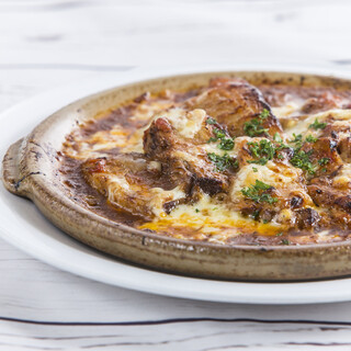 伝統の看板メニュー『カチャトラ』。