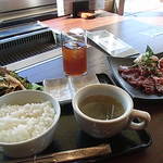 牛兵衛 - 焼肉５種ランチ