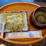 三井寺力餅本家 - 力餅 お茶つき　500円税込