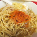 ラーメン二郎 - 一味投下～♪