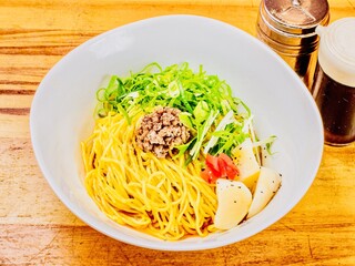 h Menya Masara - スパイシーカレー汁なし担々麺 ¥850 強烈カレースパイスとほくほくじゃがいもが食欲をそそる！