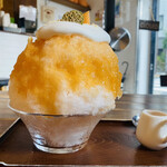 サカノウエカフェ - 赤肉生メロン　1,500円 小さめサイズ