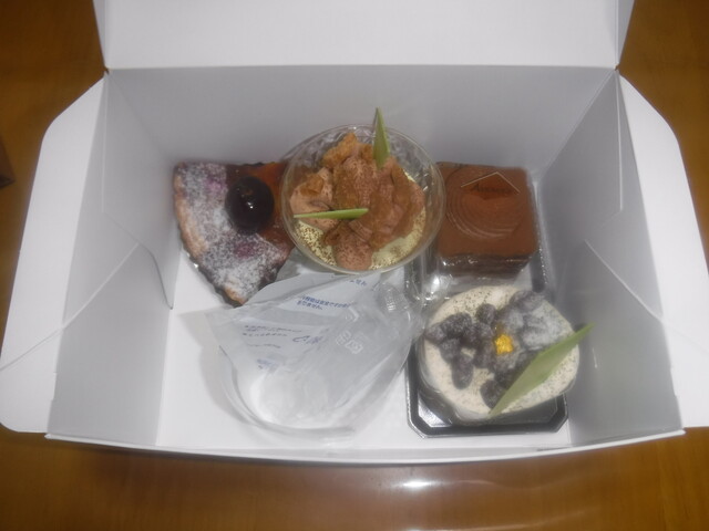 パティスリー アヴァンセ（PATISSERIE AVENCER） - 新青森（ケーキ）の写真