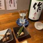 家庭的料理居酒屋 しろとくろ - 作とお通し