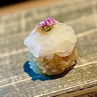 鮨 麻生 平尾山荘 - ❷アオリイカ（玄界灘）