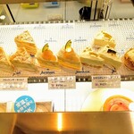 Yuhaimu - 白桃のショートケーキ(¥454)