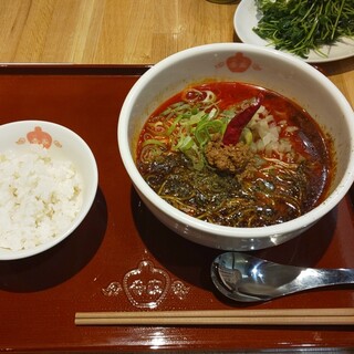 高田馬場でおすすめの美味しい担々麺をご紹介 食べログ