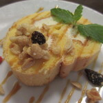 小さな街の食堂 cafe MISTY - セットのデザートはロールケーキ