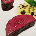 ラ・ボンヌターブル - 