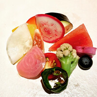 ラ・ボンヌターブル - 