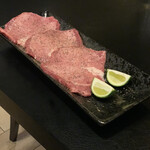 京松蘭 - タンも厚切り！