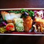 ROBATA 魚一心 - 自家製銀だら西京弁当　アップ