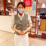 トラットリア フラテッリ ガッルーラ - 料理もワインも、とてもお勧め上手のスタッフ(^^)