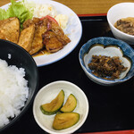 富士岡 - 大衆食堂はこうでなくっちゃ的な良さ