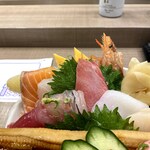 Umegaoka Sushi No Midori Souhonten - 