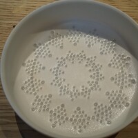 NeMo - ツンツク穴を開けてから釉薬をかけて焼くのですって