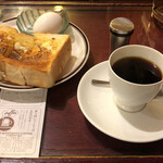 Rufuran - モーニングトーストセット　ホットコーヒー　500円