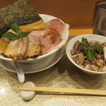 Naniwa Menjirou - 特製 黄金貝らーめん ＆ あぶりちゃー丼セット