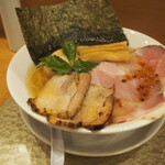 なにわ 麺次郎 - 料理写真:特製 黄金貝らーめん