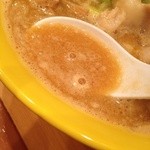 麺屋 すずらん - スープ