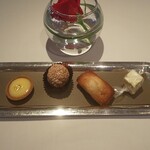 レ セゾン - プチ菓子