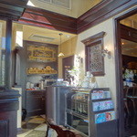 プティパレ - 落ち着いたセレブ空間です