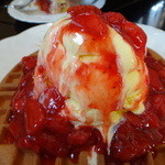 プティパレ - マウンテンから流れるソース