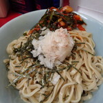 ラーメン二郎 - ツナたまとにらだれ