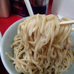 ラーメン二郎 - この麺食べやすくて好き